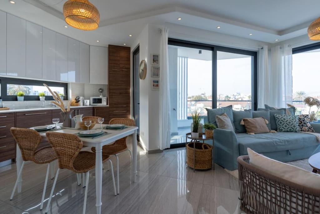 Thalassa 2-Bedroom Apartment In 라르나카 외부 사진