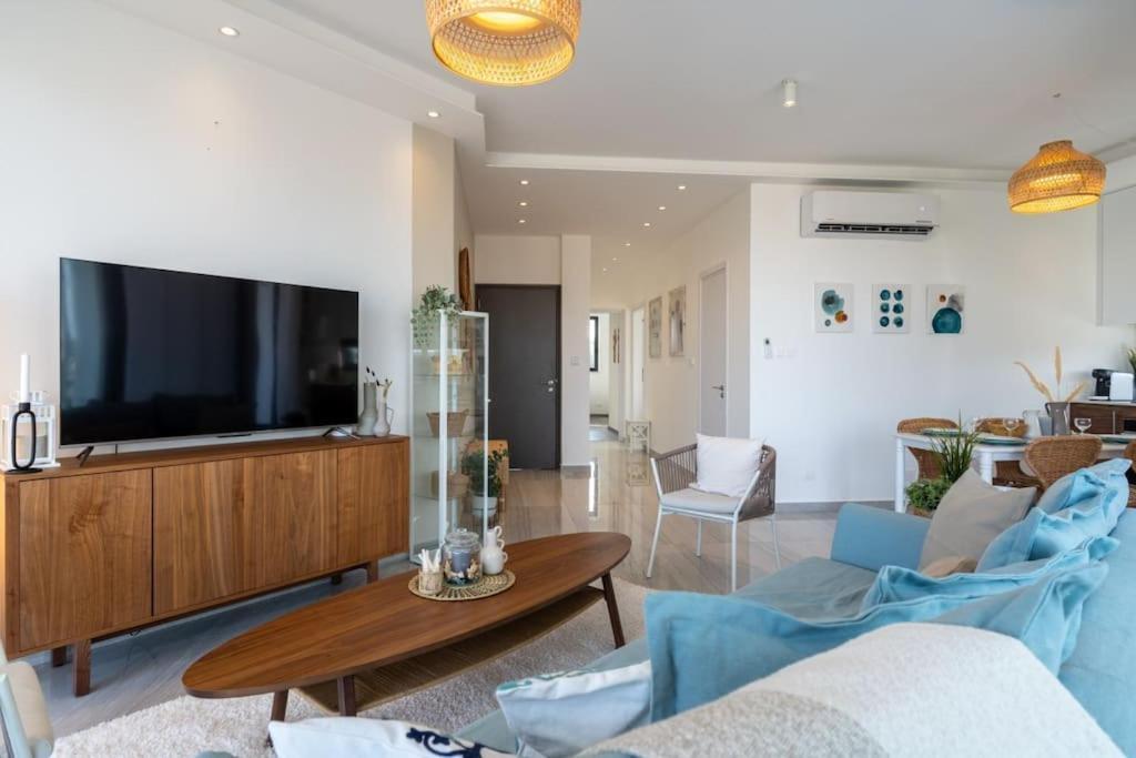 Thalassa 2-Bedroom Apartment In 라르나카 외부 사진